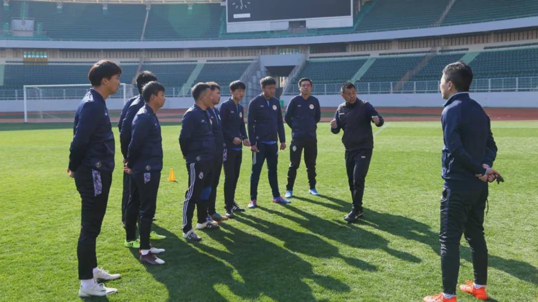 【青训新风向】AI青训体系如何培养下一代巨星? 【青训新风向】AI青训体系如何培养下一代巨星?