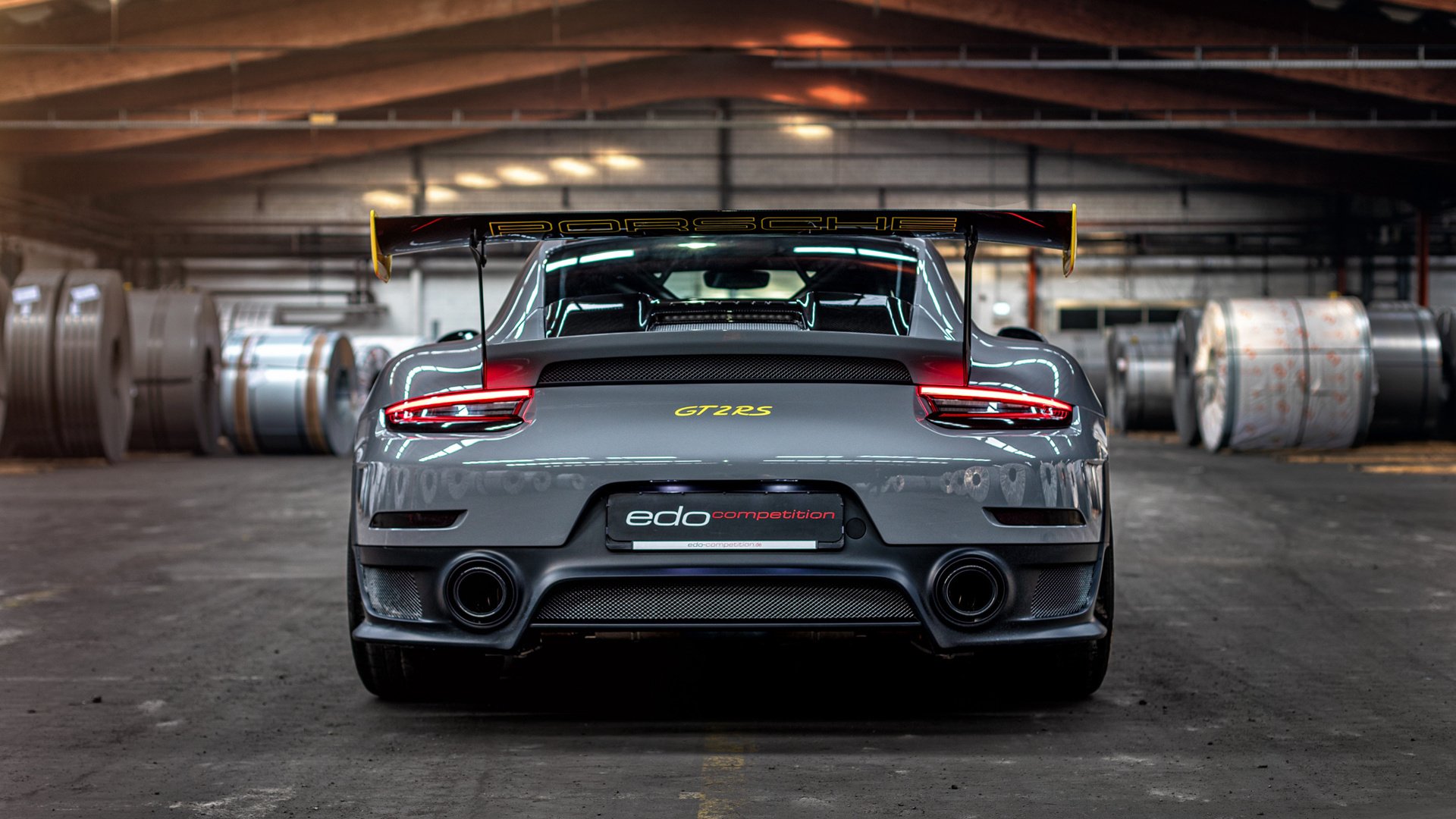 美国马术协会与科技公司合作，开发虚拟现实训练平台，提升骑手技能。