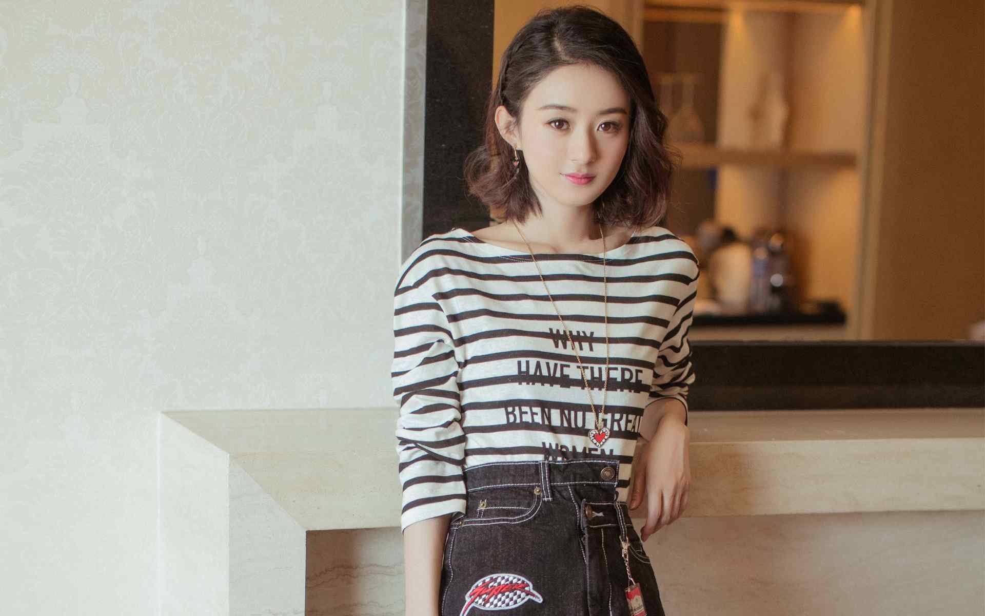 女子蝶泳划频与呼吸节奏关系，蝶泳划水路线动态图