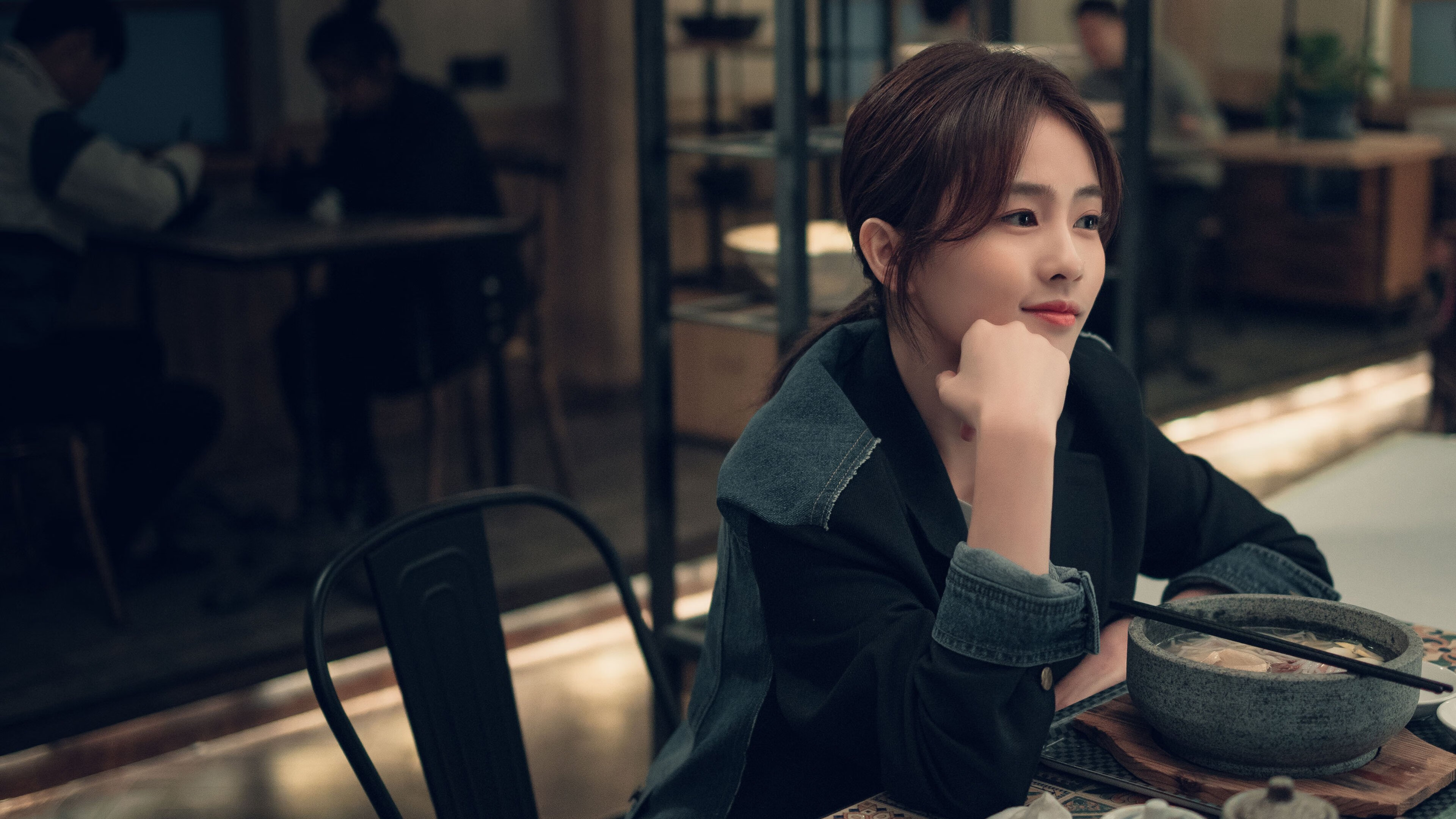 那不勒斯连续传递撕开密集阵型,那不勒斯官方